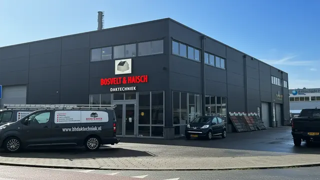 Bedrijfspand van Bosvelt & Haisch aan de Snelliusweg in Arnhem